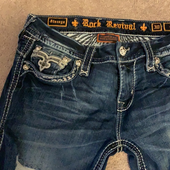 Rock Revival Jeans - Picture 2 of 3